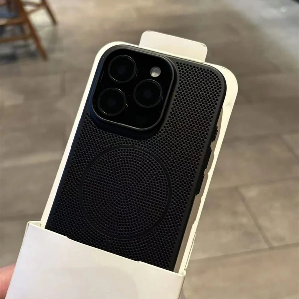 Honeycomb Cooling Phone Case