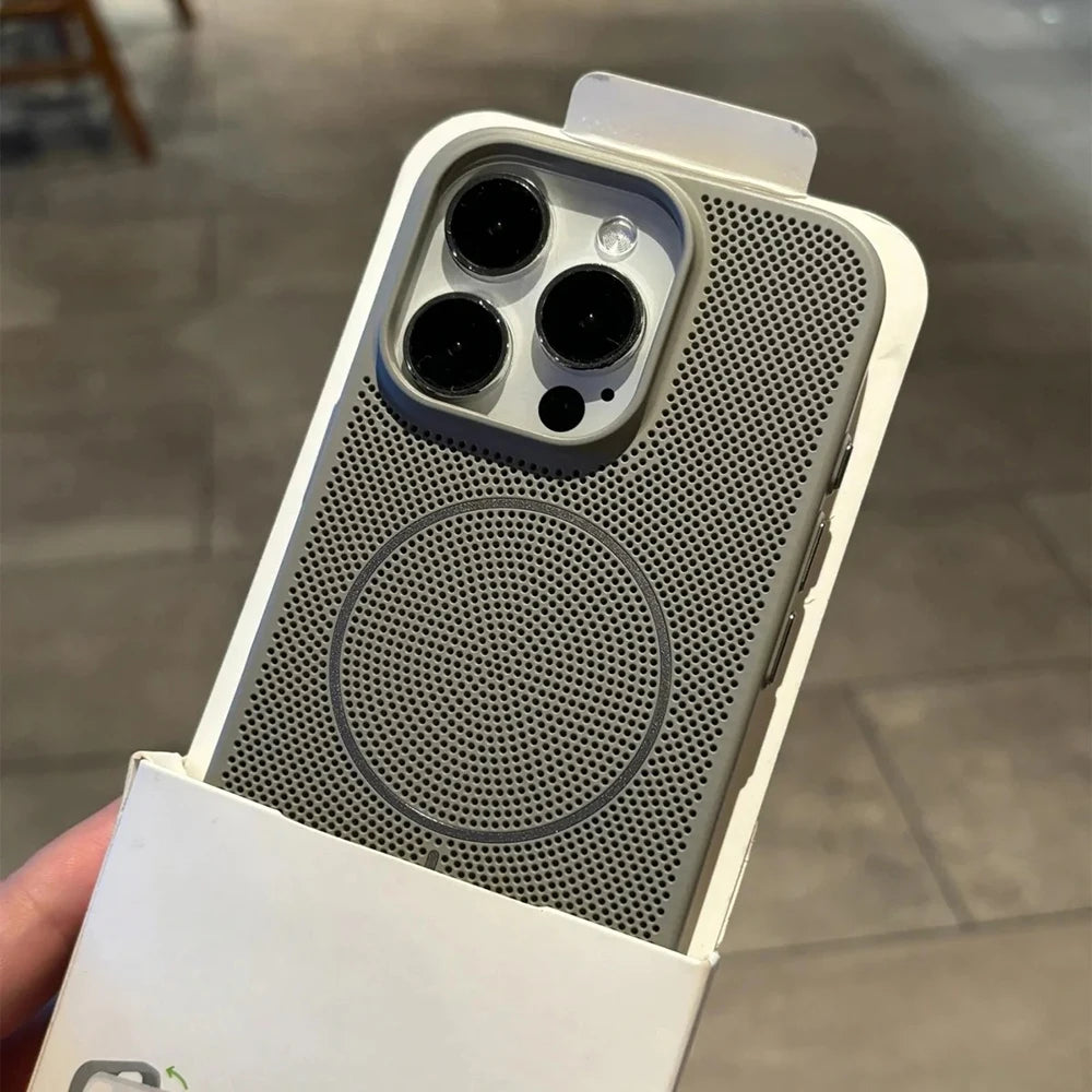 Honeycomb Cooling Phone Case