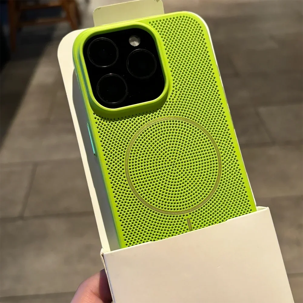 Honeycomb Cooling Phone Case