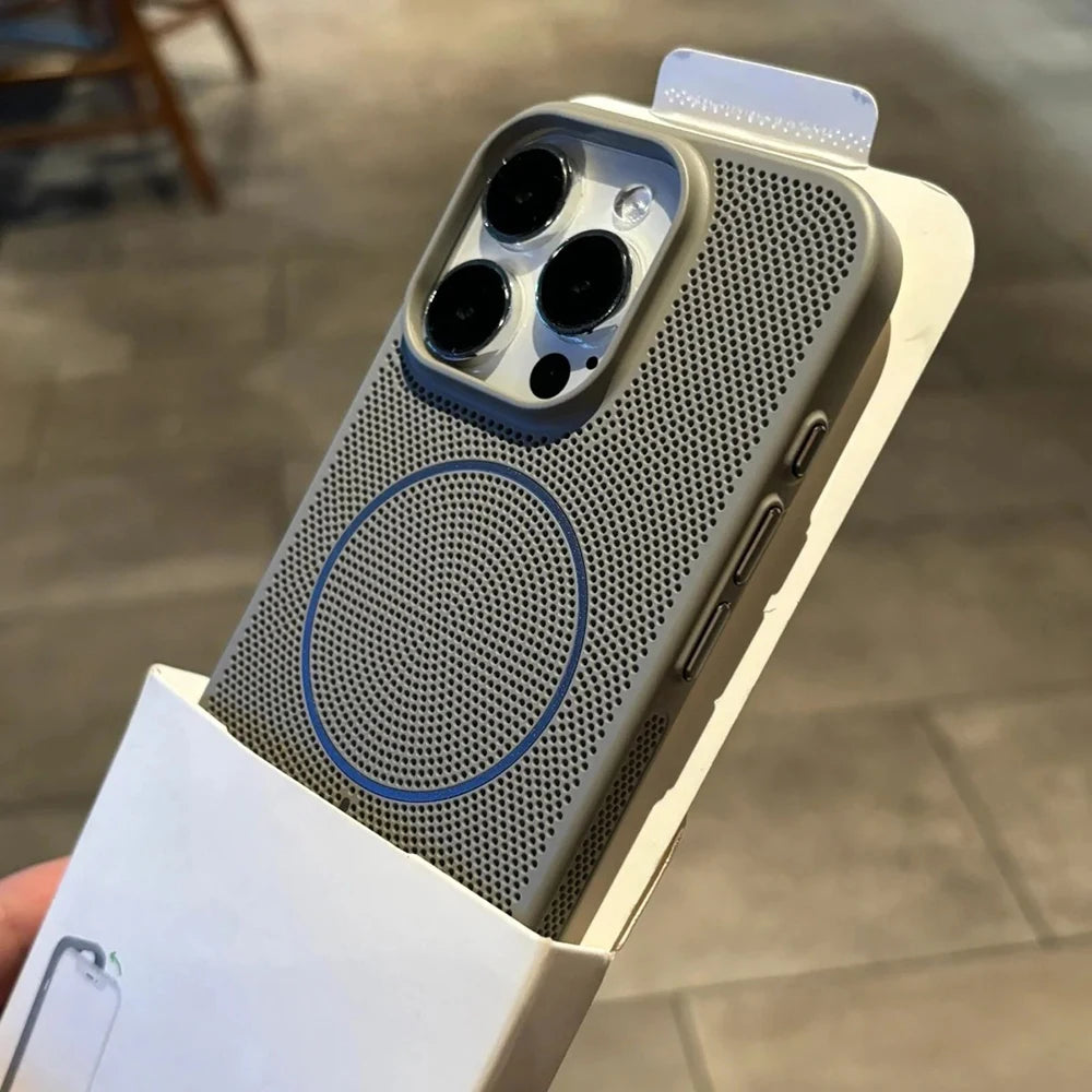 Honeycomb Cooling Phone Case