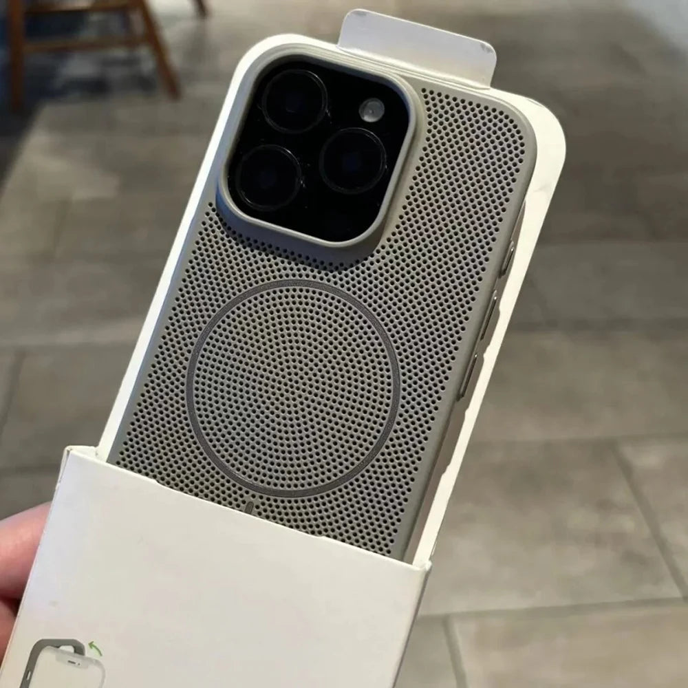 Honeycomb Cooling Phone Case
